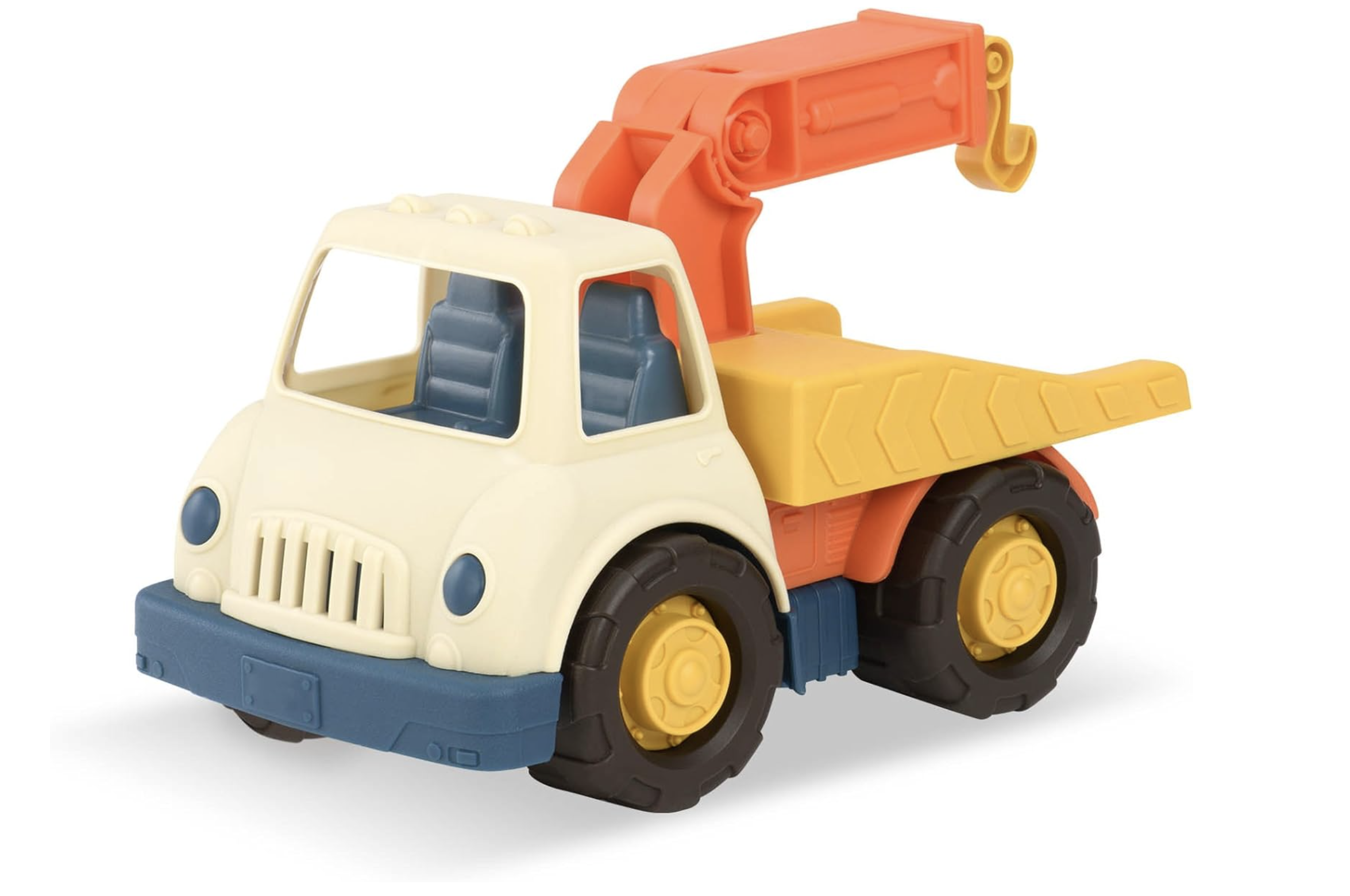 Durable tow truck toy with working features for interactive play