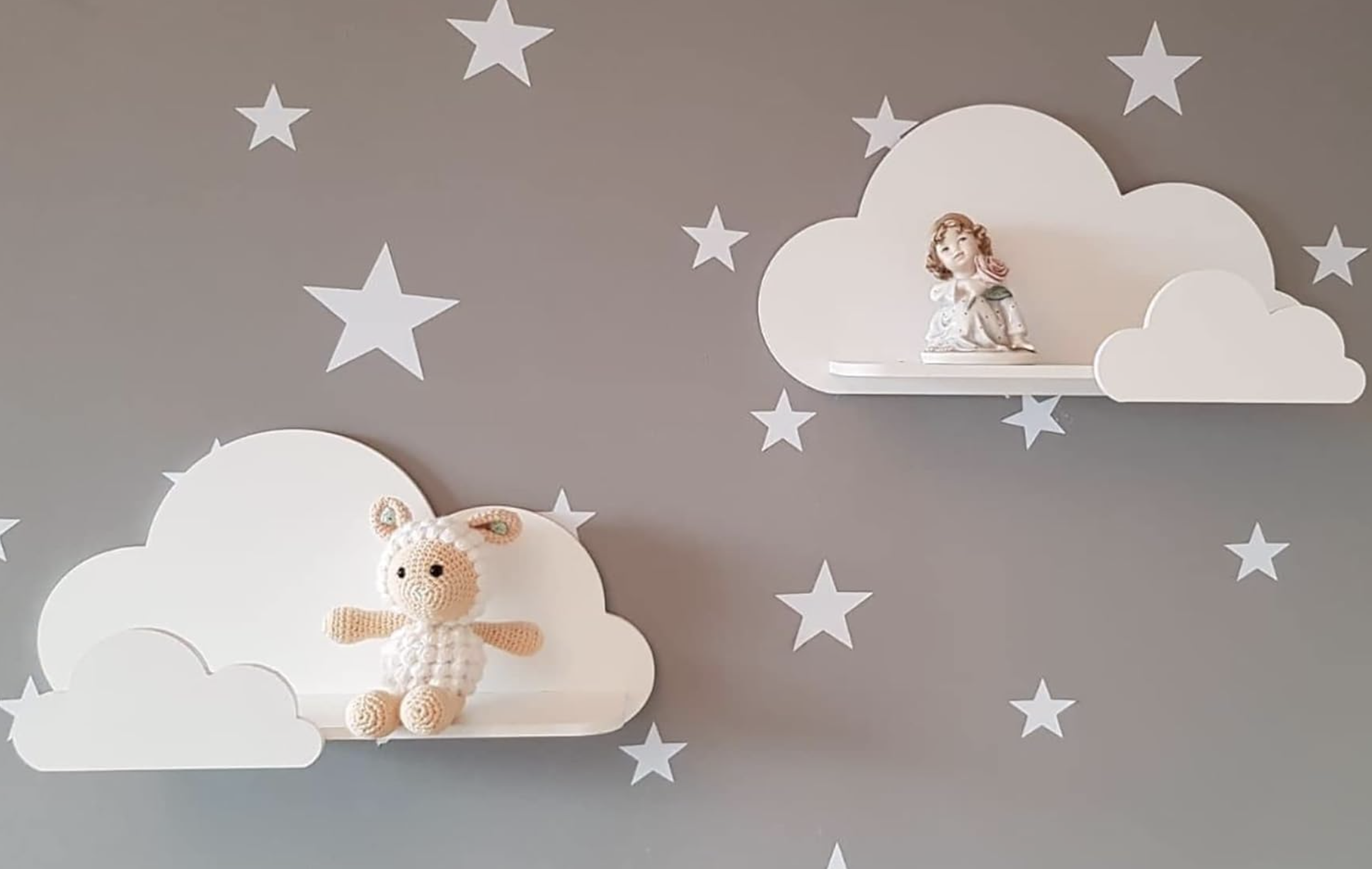 8 Stylish and Functional Wall-Mounted Floating Book Shelves for Kids’ Rooms